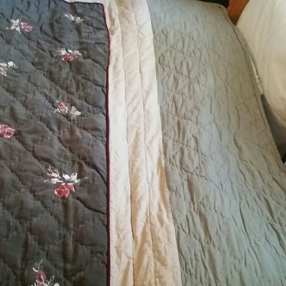 Bed spread Quilted King size - Picture 4 of 6